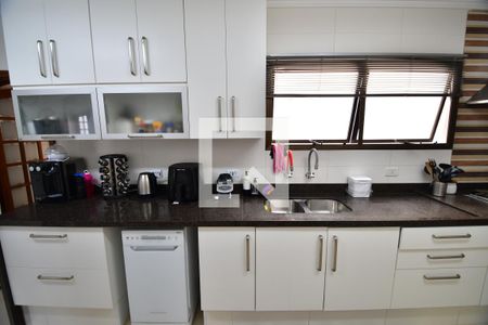 Apartamento à venda com 200m², 3 quartos e 3 vagasCozinha