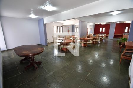 Apartamento à venda com 200m², 3 quartos e 3 vagasÁrea comum - Salão de festas