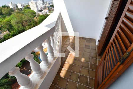 Apartamento à venda com 200m², 3 quartos e 3 vagasQuarto 3 - Suíte Sacada