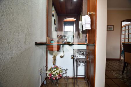 Apartamento à venda com 200m², 3 quartos e 3 vagasLavabo