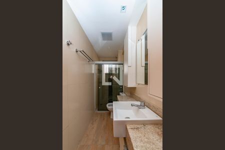 Apartamento à venda com 138m², 3 quartos e 2 vagasBanheiro da Suíte