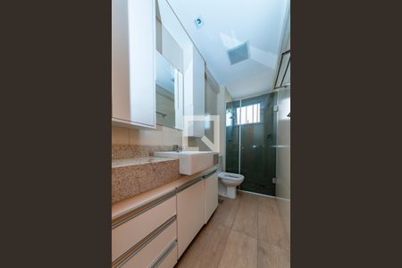 Apartamento à venda com 138m², 3 quartos e 2 vagasBanheiro Social