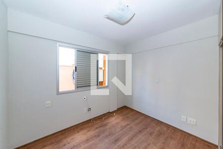 Apartamento à venda com 138m², 3 quartos e 2 vagasQuarto 2