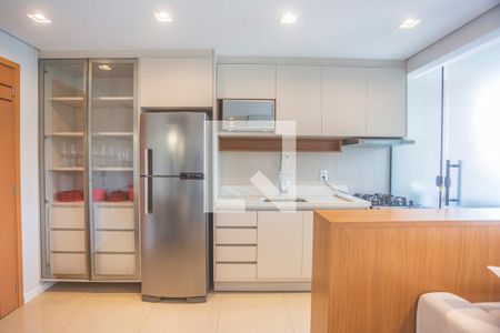 Apartamento para alugar com 57m², 2 quartos e 2 vagas Apartamento para alugar com 57m², 2 quartos e 2 vagasCozinha