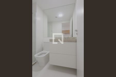 Banheiro de kitnet/studio à venda com 1 quarto, 28m² em Sumaré, São Paulo