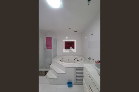 Casa à venda com 466m², 4 quartos e 12 vagasBanheiro