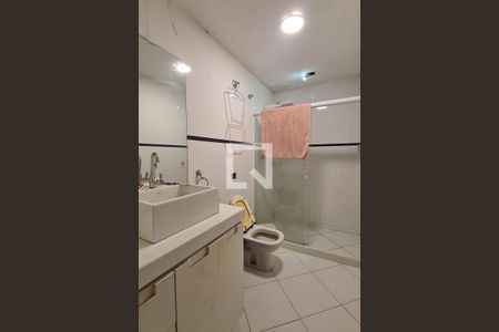 Casa à venda com 466m², 4 quartos e 12 vagasBanheiro