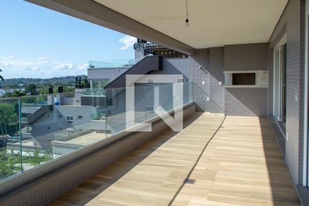 Apartamento à venda com 389m², 3 quartos e 4 vagasSacada