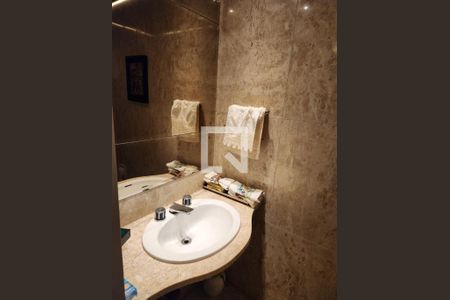 Apartamento à venda com 240m², 3 quartos e 2 vagas Apartamento à venda com 240m², 3 quartos e 2 vagasFoto 01