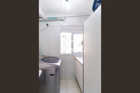 Apartamento à venda com 84m², 2 quartos e 3 vagasCozinha e área de serviço