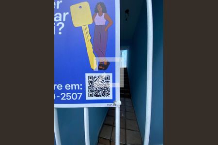 Casa à venda com 186m², 2 quartos e 2 vagas Casa à venda com 186m², 2 quartos e 2 vagasPlaca