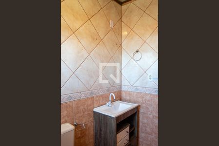 Casa à venda com 105m², 2 quartos e 2 vagasBanheiro