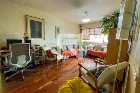 Apartamento à venda com 117m², 3 quartos e 1 vaga Apartamento à venda com 117m², 3 quartos e 1 vagaSala