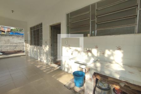 Casa à venda com 80m², 2 quartos e 1 vaga Casa à venda com 80m², 2 quartos e 1 vagaVaranda e Area de Serviço