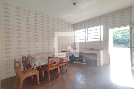 Casa à venda com 80m², 2 quartos e 1 vaga Casa à venda com 80m², 2 quartos e 1 vagaCozinha