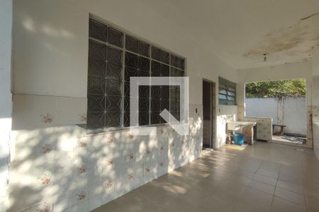 Casa à venda com 80m², 2 quartos e 1 vaga Casa à venda com 80m², 2 quartos e 1 vagaVaranda e Area de Serviço