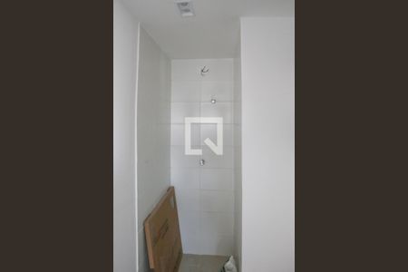 Apartamento à venda com 33m², 2 quartos e sem vagaBanheiro