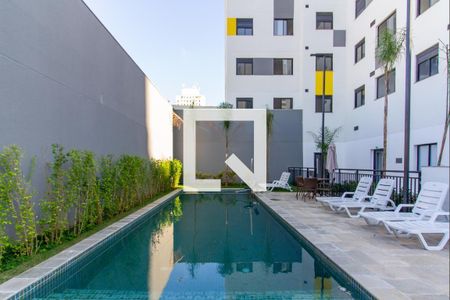 Apartamento à venda com 33m², 2 quartos e sem vagaÁrea comum - Piscina