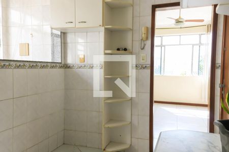 Apartamento à venda com 85m², 2 quartos e 1 vaga Apartamento à venda com 85m², 2 quartos e 1 vagaCozinha