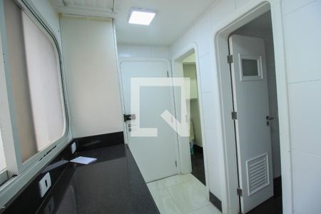 Apartamento à venda com 234m², 4 quartos e 3 vagas Apartamento à venda com 234m², 4 quartos e 3 vagasÁrea de Serviço