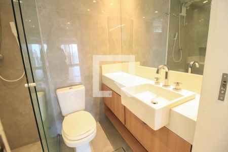 Apartamento à venda com 234m², 4 quartos e 3 vagas Apartamento à venda com 234m², 4 quartos e 3 vagasBanheiro Social