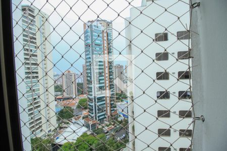 Apartamento à venda com 234m², 4 quartos e 3 vagas Apartamento à venda com 234m², 4 quartos e 3 vagasVista Quarto 2