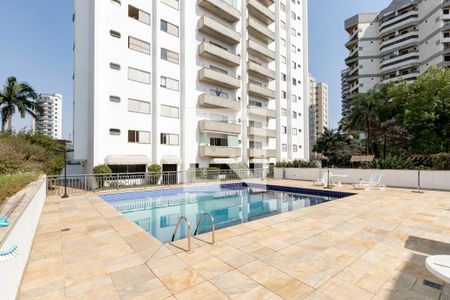 Apartamento para alugar com 146m², 4 quartos e 3 vagas Apartamento para alugar com 146m², 4 quartos e 3 vagasPiscina