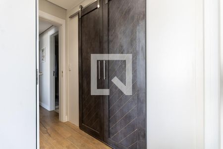 Apartamento à venda com 98m², 3 quartos e 2 vagas Apartamento à venda com 98m², 3 quartos e 2 vagasCloset da Suíte