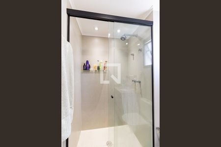 Apartamento à venda com 98m², 3 quartos e 2 vagas Apartamento à venda com 98m², 3 quartos e 2 vagasBanheiro da Suíte