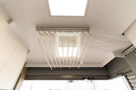 Apartamento à venda com 98m², 3 quartos e 2 vagas Apartamento à venda com 98m², 3 quartos e 2 vagasLavanderia