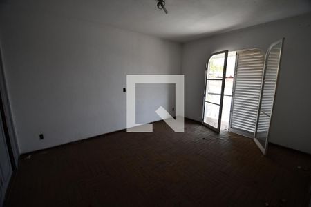 Casa à venda com 450m², 3 quartos e 4 vagasQuarto 3 - Suíte