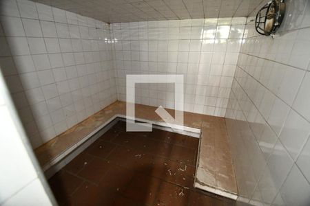 Casa à venda com 450m², 3 quartos e 4 vagasSaúna
