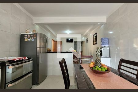 Casa à venda com 300m², 4 quartos e 5 vagasCozinha