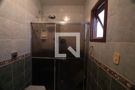 Casa à venda com 190m², 3 quartos e 4 vagasBanheiro de serviço