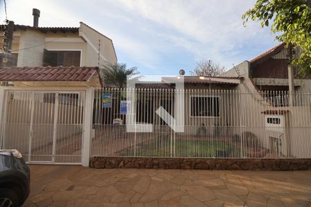 Casa à venda com 190m², 3 quartos e 4 vagasFachada