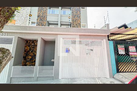 Apartamento à venda com 60m², 2 quartos e 1 vaga Apartamento à venda com 60m², 2 quartos e 1 vagaFachada