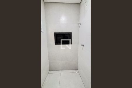 Apartamento à venda com 60m², 2 quartos e 1 vaga Apartamento à venda com 60m², 2 quartos e 1 vagaBanheiro