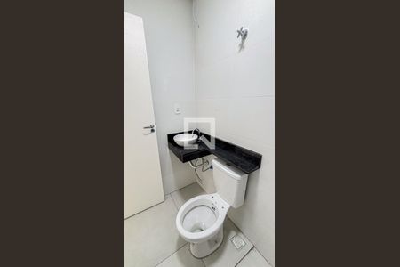 Apartamento à venda com 60m², 2 quartos e 1 vaga Apartamento à venda com 60m², 2 quartos e 1 vagaBanheiro
