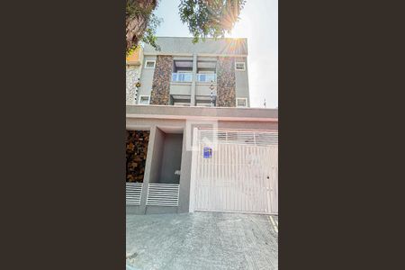 Apartamento à venda com 60m², 2 quartos e 1 vaga Apartamento à venda com 60m², 2 quartos e 1 vagaFachada