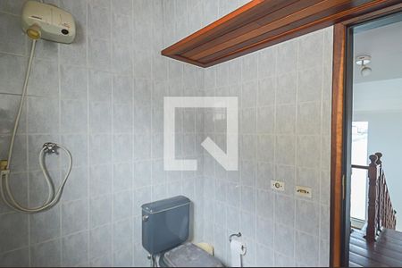 Casa à venda com 300m², 3 quartos e 5 vagas Casa à venda com 300m², 3 quartos e 5 vagasBanheiro 2