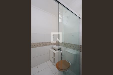 Banheiro de apartamento para alugar com 1 quarto, 40m² em Vila Guaca, São Paulo