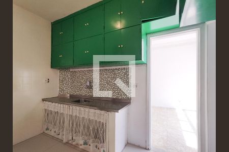 Apartamento à venda com 60m², 2 quartos e sem vaga Apartamento à venda com 60m², 2 quartos e sem vagaCozinha