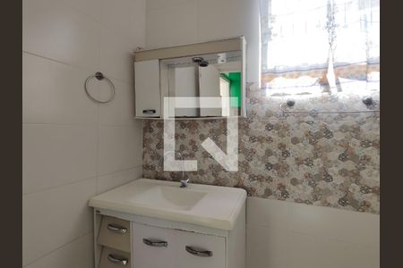 Apartamento à venda com 60m², 2 quartos e sem vaga Apartamento à venda com 60m², 2 quartos e sem vagaBanheiro Corredor