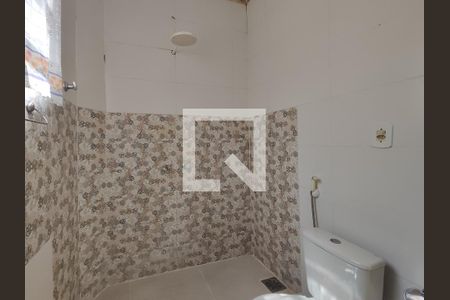 Apartamento à venda com 60m², 2 quartos e sem vaga Apartamento à venda com 60m², 2 quartos e sem vagaBanheiro Corredor