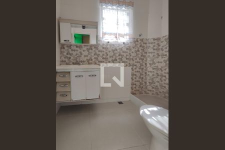 Apartamento à venda com 60m², 2 quartos e sem vaga Apartamento à venda com 60m², 2 quartos e sem vagaBanheiro Corredor