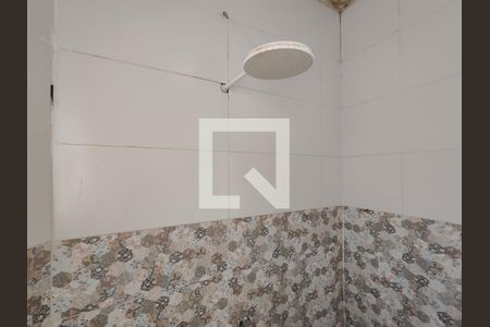 Apartamento à venda com 60m², 2 quartos e sem vaga Apartamento à venda com 60m², 2 quartos e sem vagaBanheiro Corredor