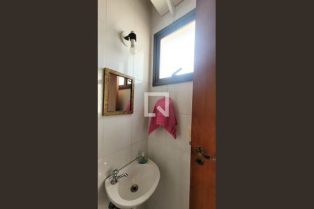 Apartamento à venda com 150m², 3 quartos e 3 vagasBanheiro de Serviço