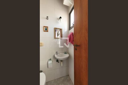 Apartamento à venda com 150m², 3 quartos e 3 vagasBanheiro de Serviço