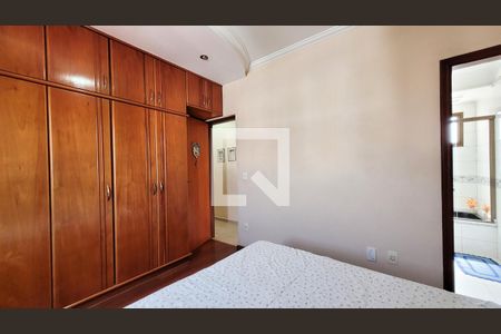 Apartamento à venda com 150m², 3 quartos e 3 vagasSuíte