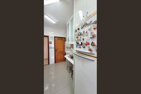 Apartamento à venda com 150m², 3 quartos e 3 vagasCozinha